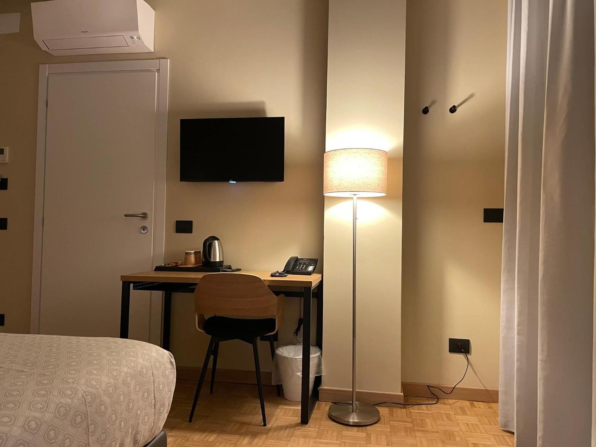 La Galleria Lodge Парма Екстер'єр фото
