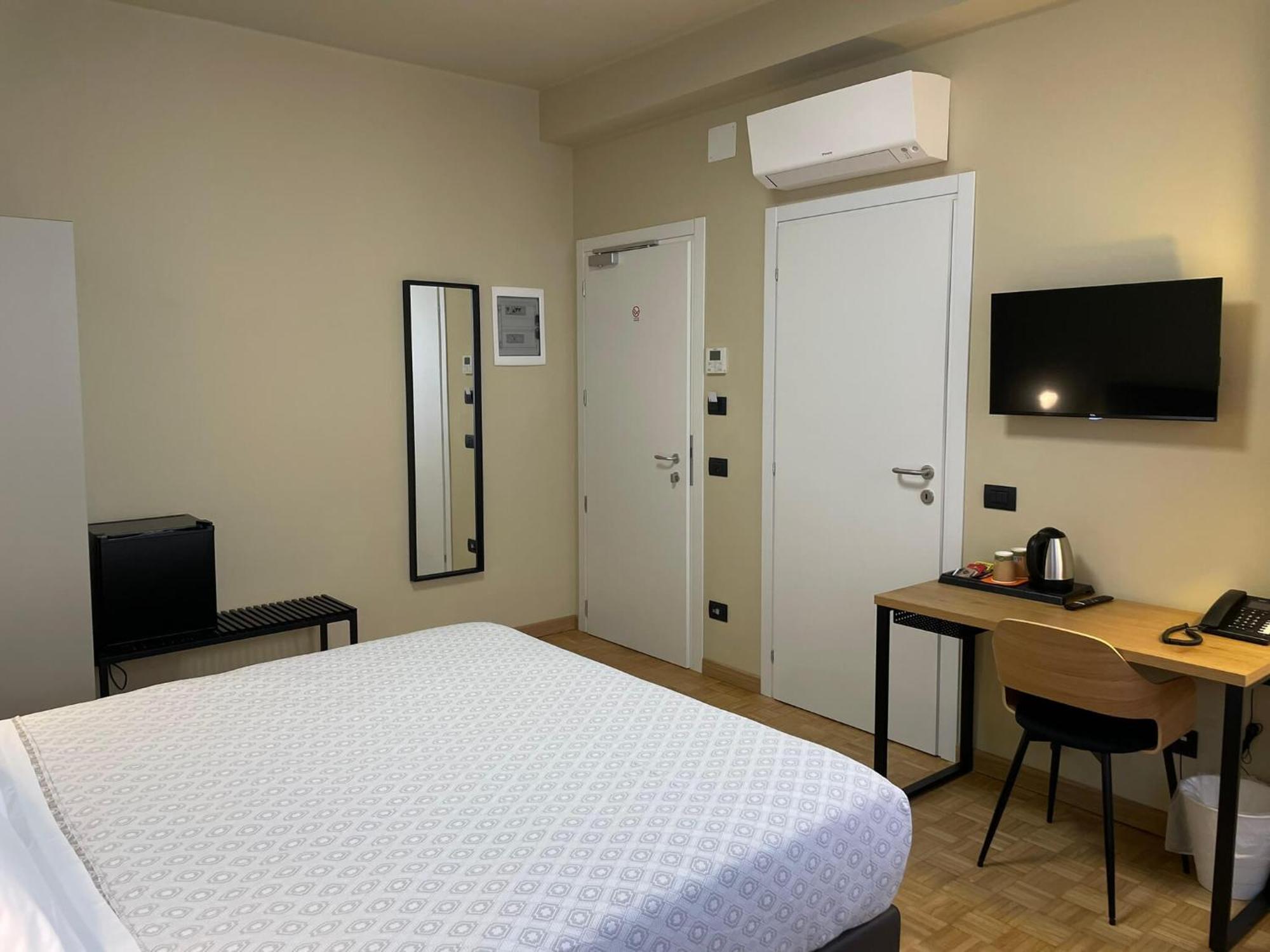 La Galleria Lodge Парма Екстер'єр фото